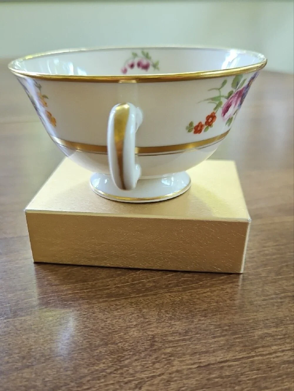 Coxon Belleek Floral Bouquet Tea Cups, Set of 3